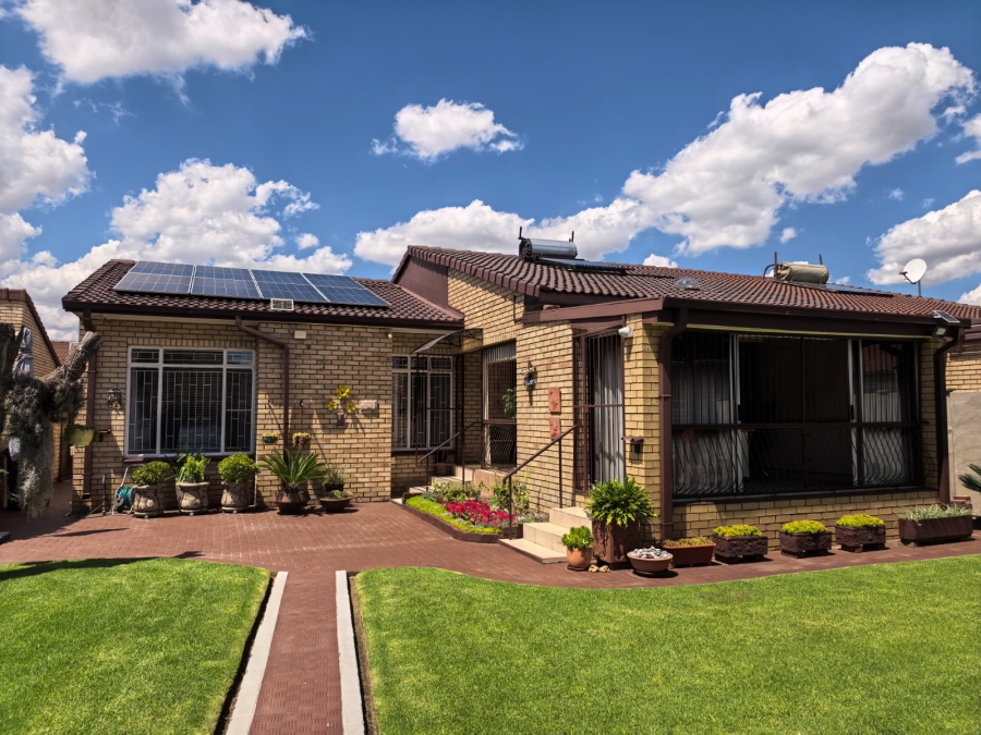 3 Bedroom Property for Sale in Parys Free State